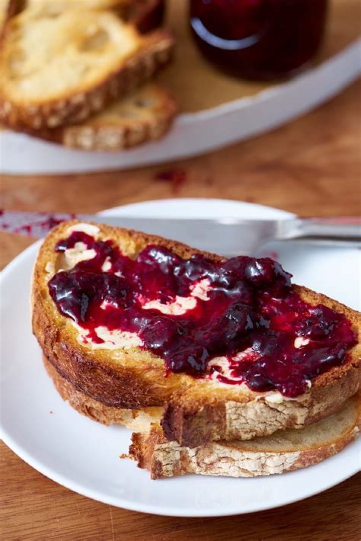 6 Delicious Savory Jam Recipes