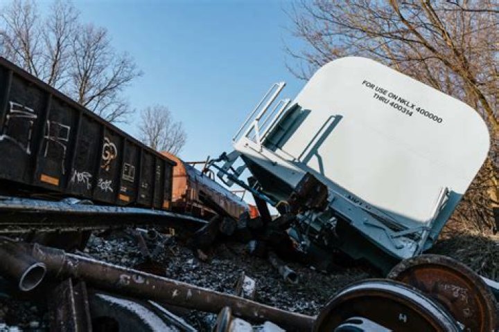 Amtrak conductor killed in apparent fall from train