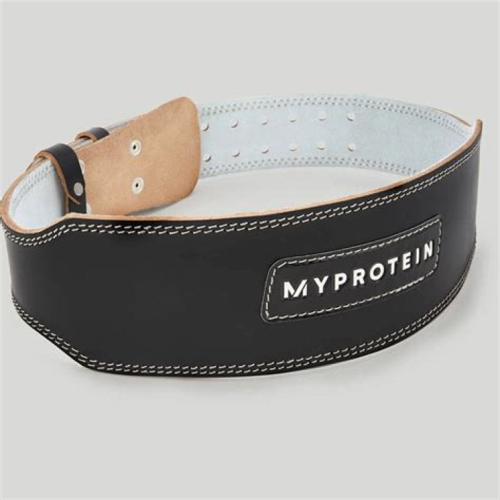 Buy Leather Lifting Belt | MYPROTEIN™