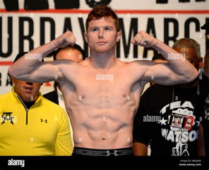 Canelo Alvarez weighs 155 pounds; Alfredo Angulo weighs 154.5