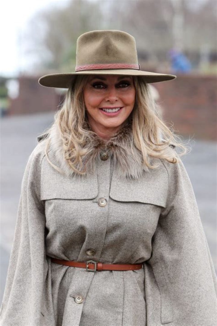 Carol Vorderman stuns fan in gorgeous wetsuit pic