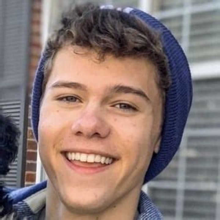 Case Walker Age, Wikipedia, Height, Wife, Girlfriend, Family, Biography, Net Worth