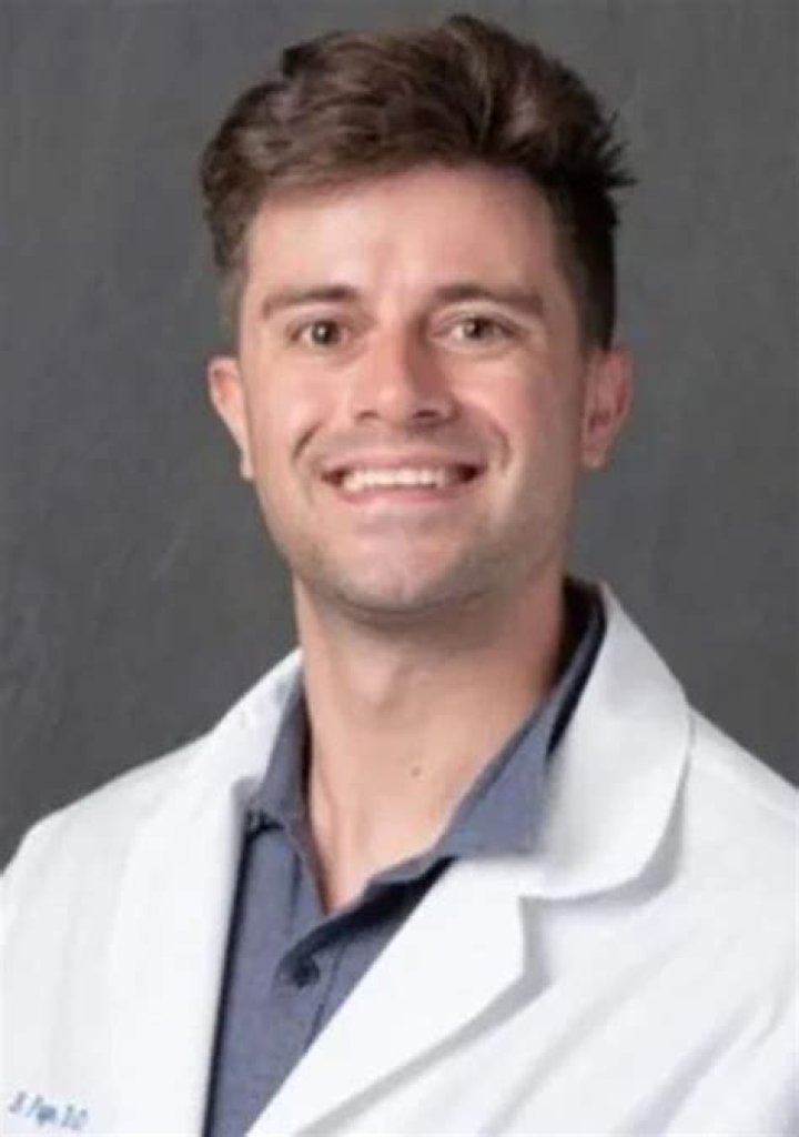 Dr Bolek Payan Age, Wiki, Height, Wife, Girlfriend, Family, Biography, Net Worth