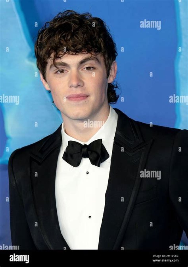 Jack Champion (Avatar) Age, Wikipedia, Height, Husband, Boyfriend, Family, Biography, Net Worth