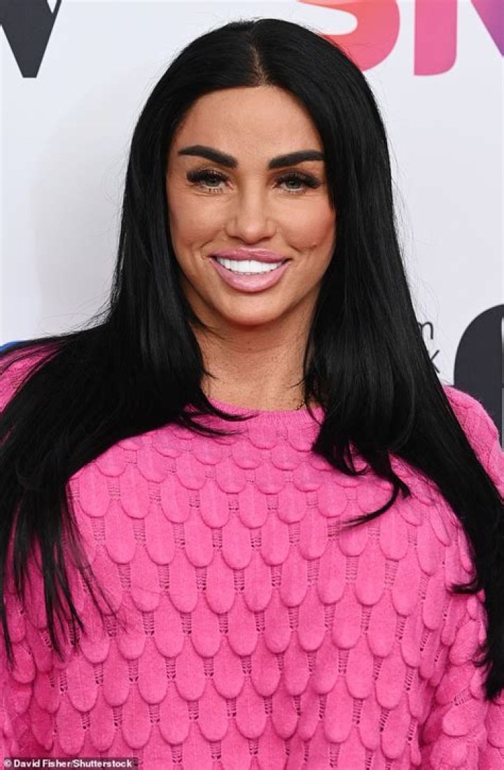 KKatie Price 'wants to strip NAKED again for Playboy'
