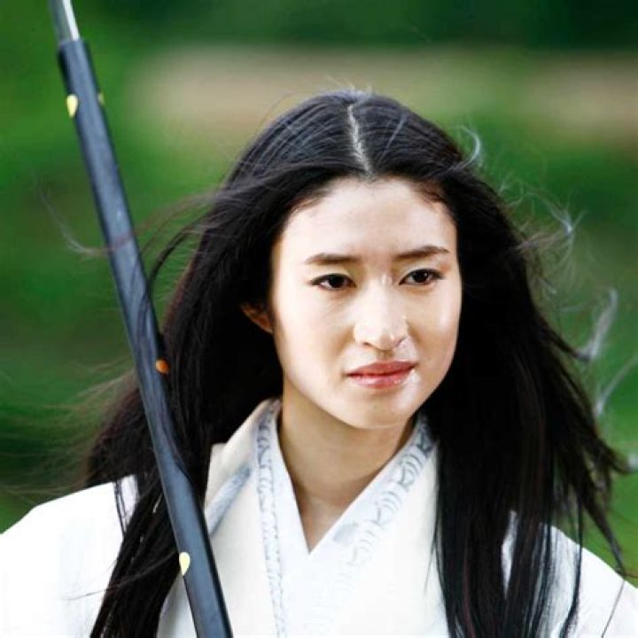 Rising Stars: Japanese Actresses In Their 20s
