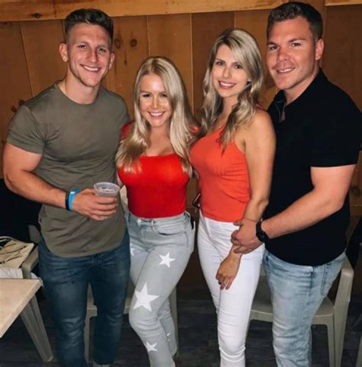 Valentine Thomas Age, Wikipedia, Height, Husband, Boyfriend, Family, Biography, Net Worth
