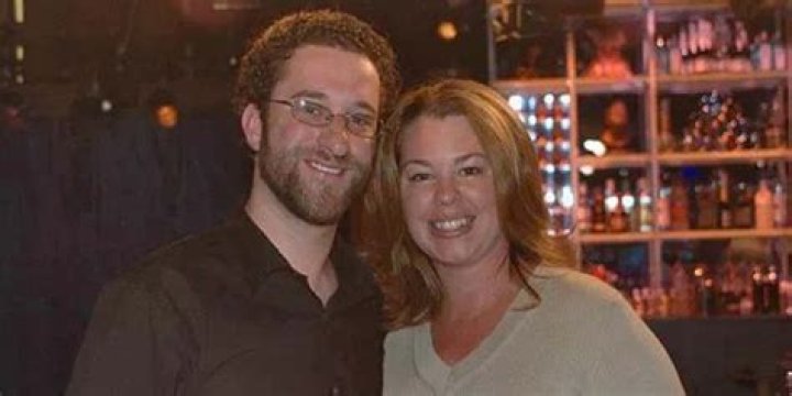 What is the Net Worth 2022 of Jennifer Misner? Boyfriend, Husband, Age