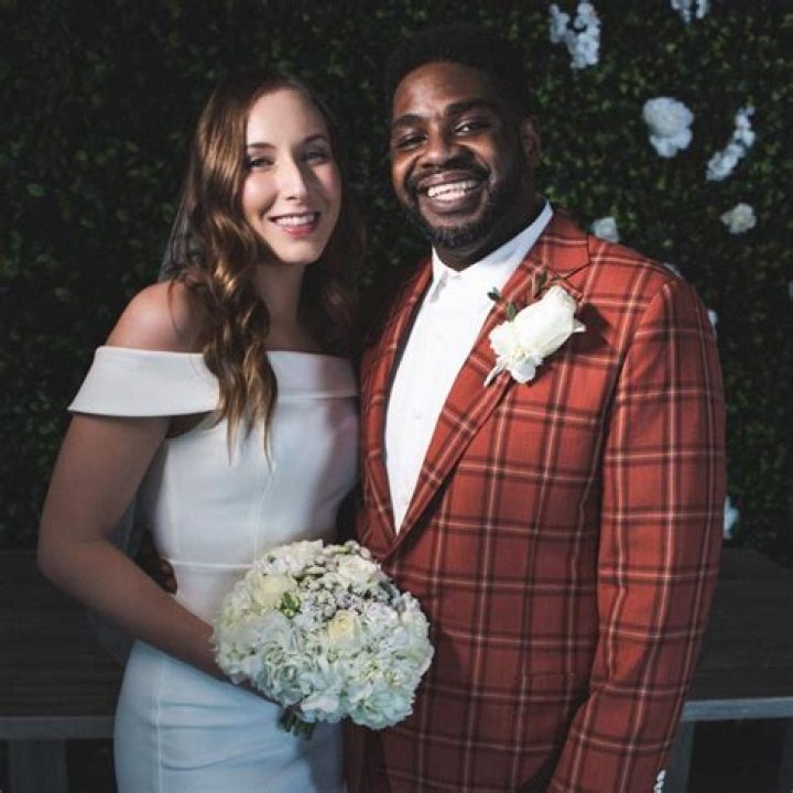 What is the Net Worth of Ron Funches? Is He Married?