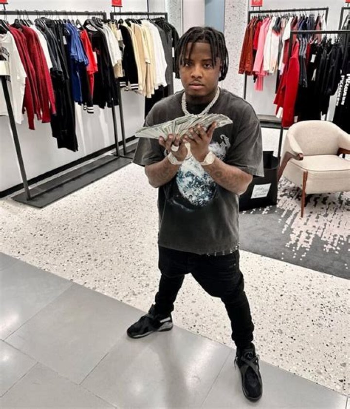 Who is Dee Mula? Biography, Age, Net Worth, Height, Girlfriend